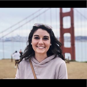 Meet your Posher, Melanie